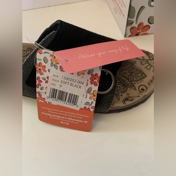 MUK LUKS Black Buckle-Accent Valerie Terra Turf Sandal Women Size 9 Women Sandal - Picture 9 of 13